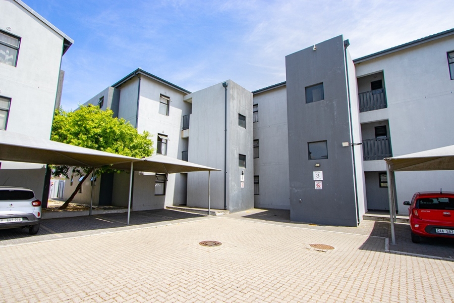 3 Bedroom Property for Sale in Parklands Western Cape